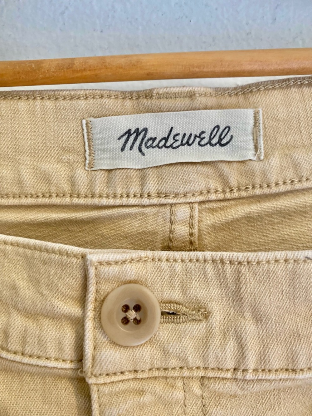 Madewell Beige High-Rise Shorts - Picture 4 of 5
